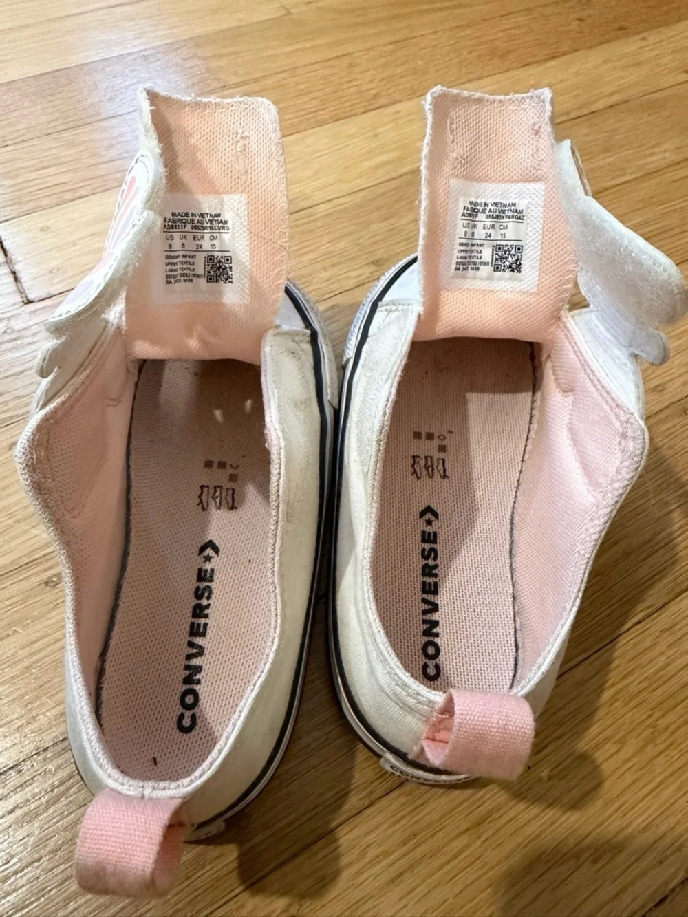 Converse Kids Slip-On Sneakers with Pink Butterfly Accents - Cream (8c)